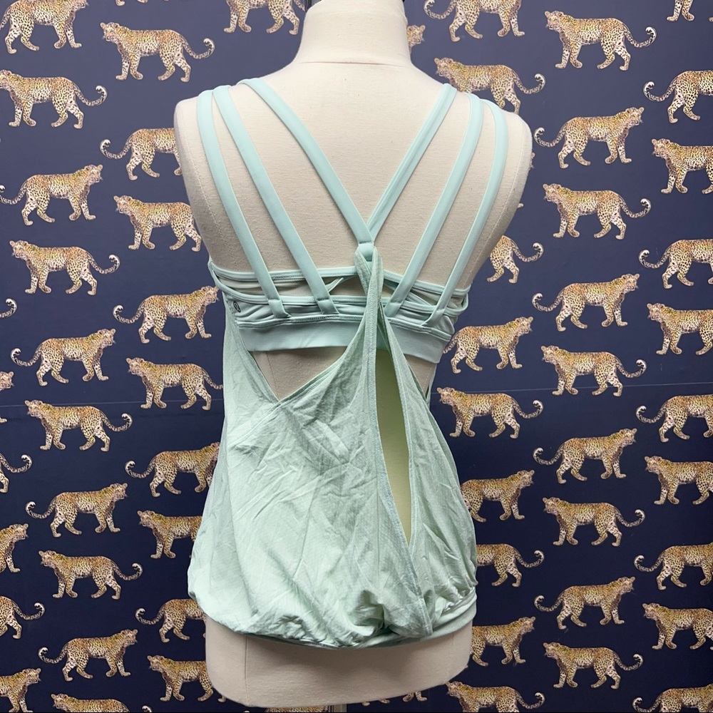 Lululemon Nouveau Limits Tank - Picture 3 of 5